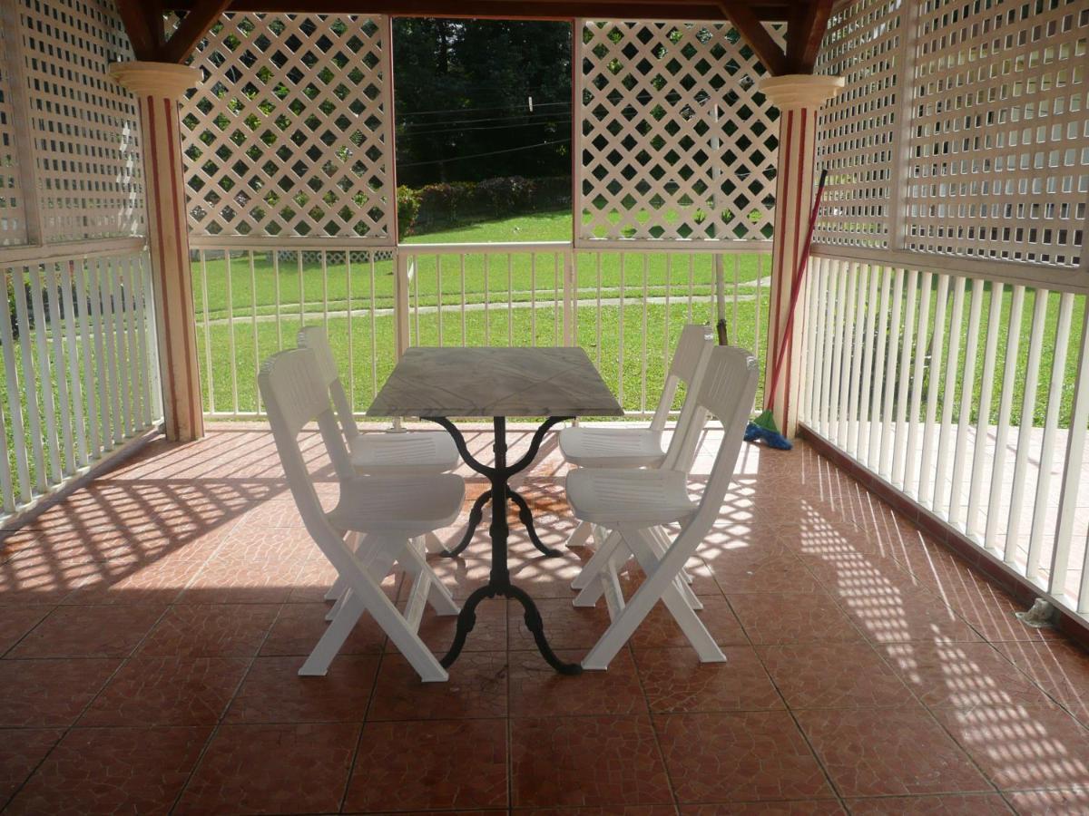 La Maison Aux Orchidees เปอตีต์-บูร์ก ภายนอก รูปภาพ