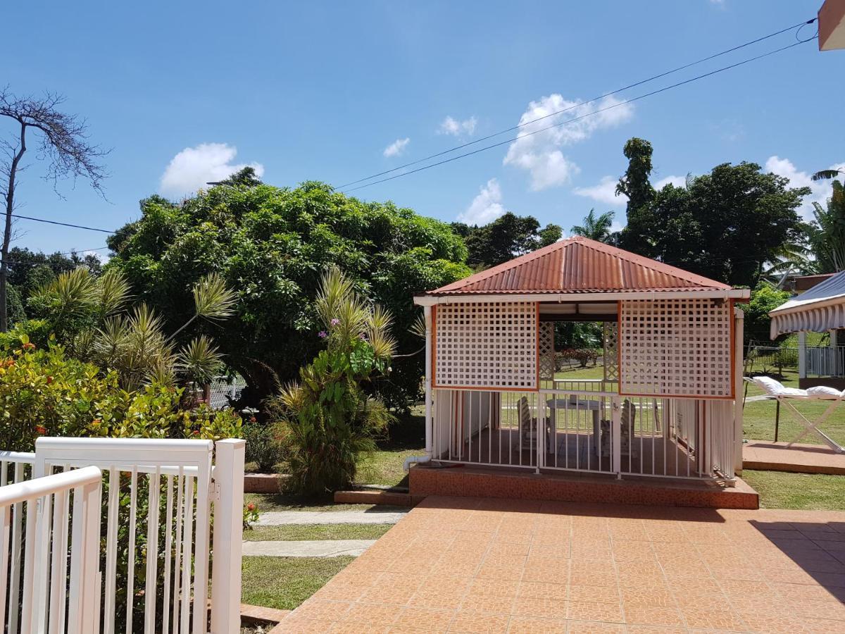 La Maison Aux Orchidees เปอตีต์-บูร์ก ภายนอก รูปภาพ