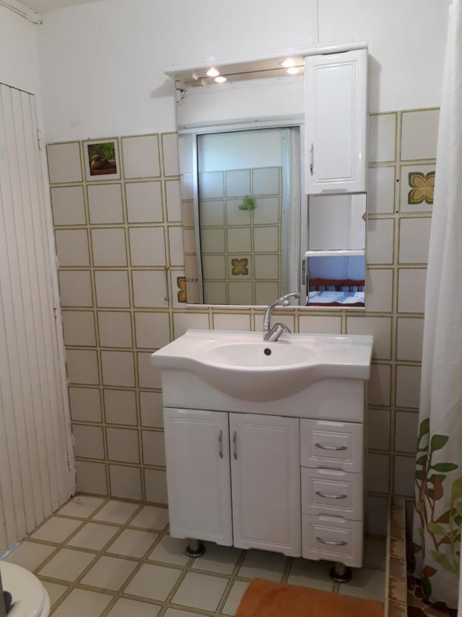 La Maison Aux Orchidees เปอตีต์-บูร์ก ภายนอก รูปภาพ